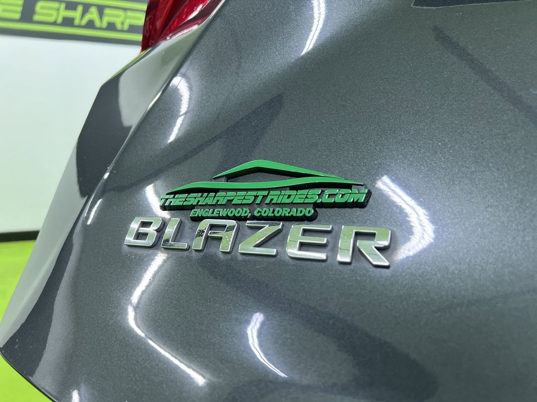 Used 2019 Chevrolet Blazer Premier w/ Driver Confidence II Package FWD image 12