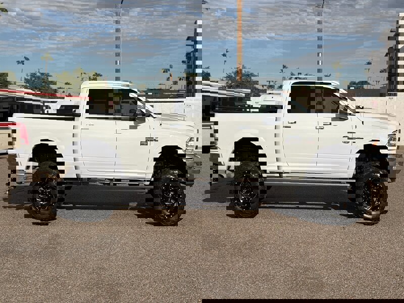 Used 2018 RAM 2500 Longhorn image 3