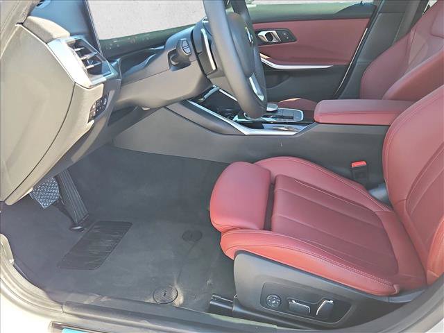 Used 2024 BMW 330i Sedan w/ Convenience Package RWD image 17