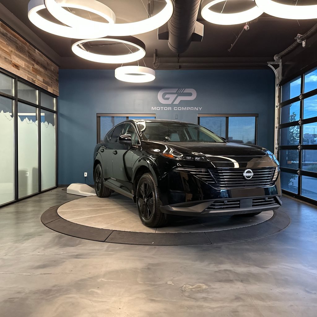 Used 2025 Nissan Murano SV
