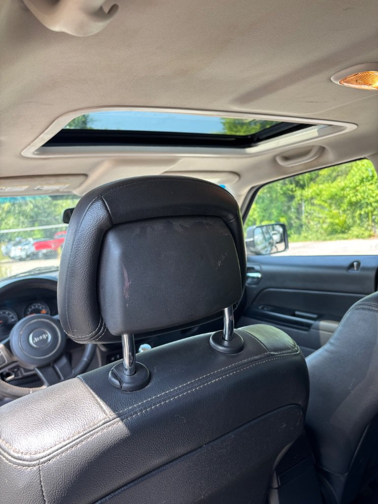 Used 2015 Jeep Patriot High Altitude AWD/4WD image 8