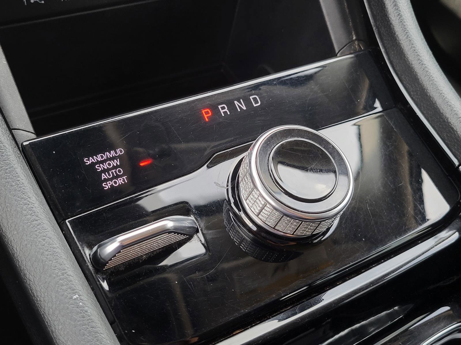 Used 2023 Jeep Grand Cherokee Limited image 22