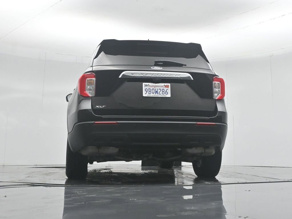 Used 2022 Ford Explorer XLT image 52
