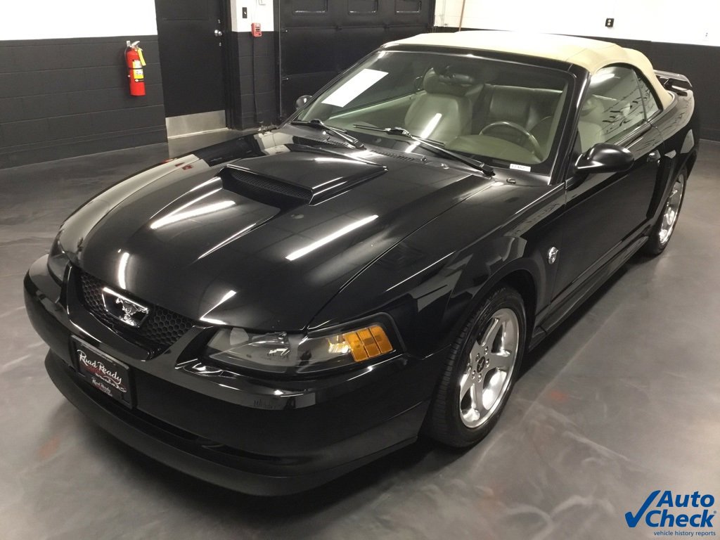 Used 2004 Ford Mustang GT image 17