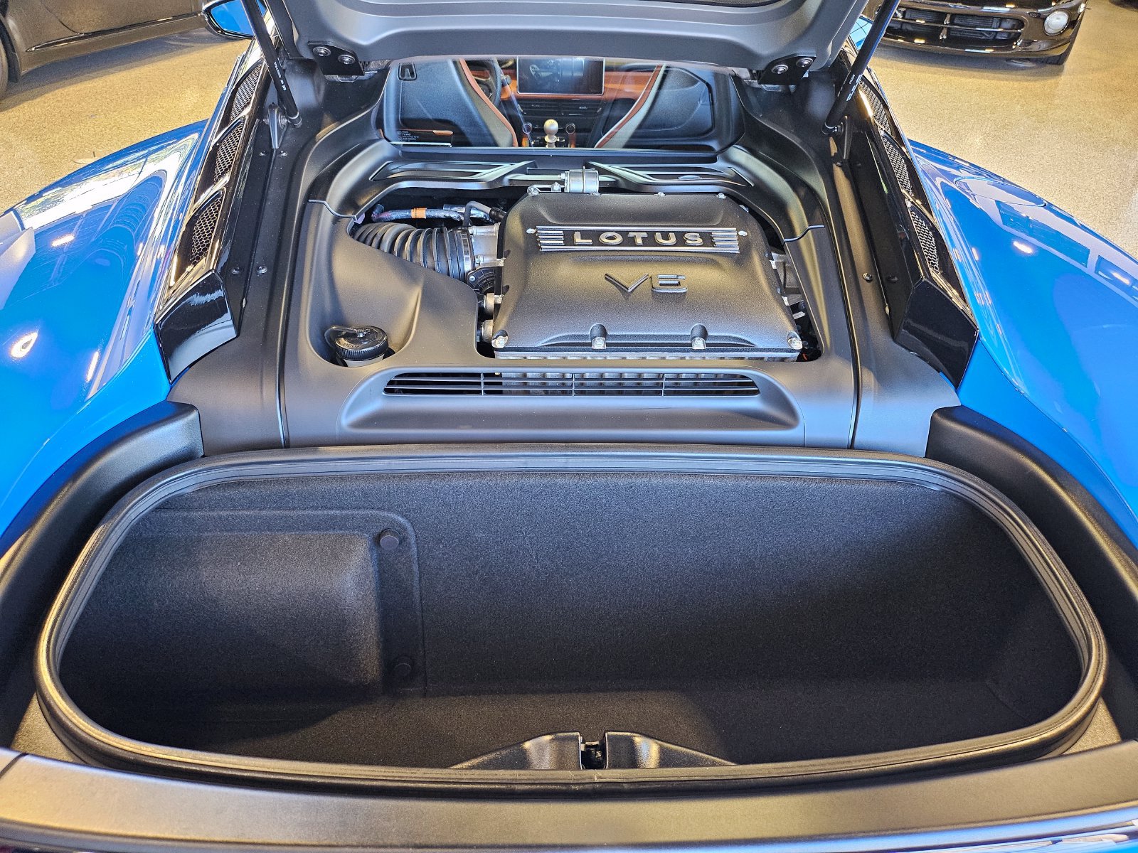 Used 2024 Lotus Emira First Edition RWD image 27