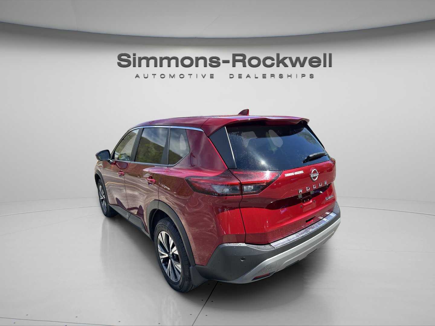 Used 2023 Nissan Rogue SV image 7