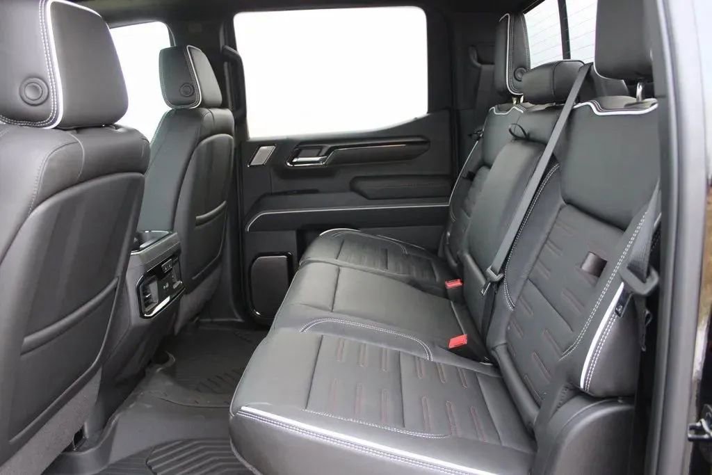 New 2026 GMC Sierra 1500 AT4X w/ AT4X AEV Edition image 23
