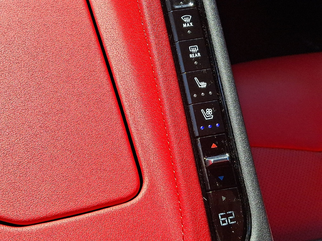 Certified 2024 Chevrolet Corvette Stingray Preferred Cpe w/ Z51 Performance Package RWD image 15