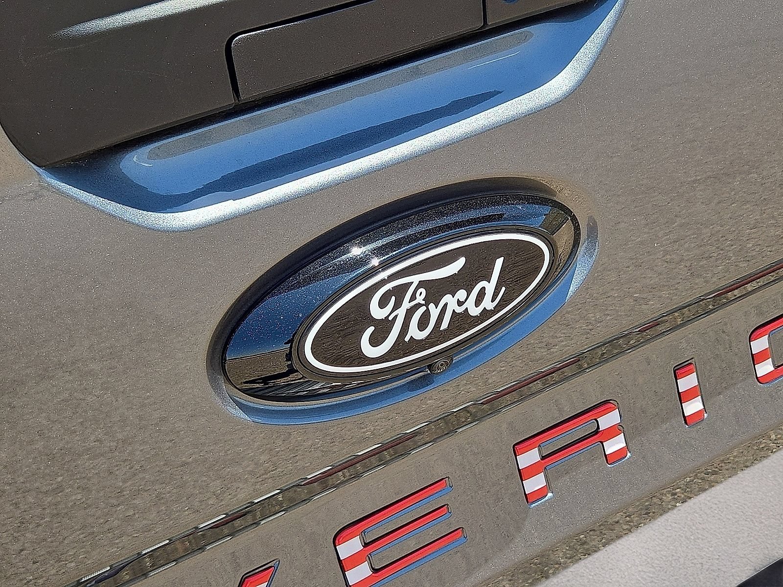 Used 2025 Ford Maverick XLT w/ XLT Luxury Package AWD/4WD image 12