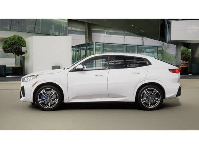 New 2026 BMW X2 xDrive28i w/ Technology Package AWD/4WD image 4