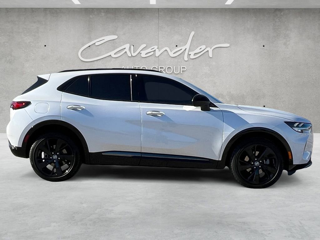 Used 2023 Buick Envision Essence w/ Sport Touring Package image 17