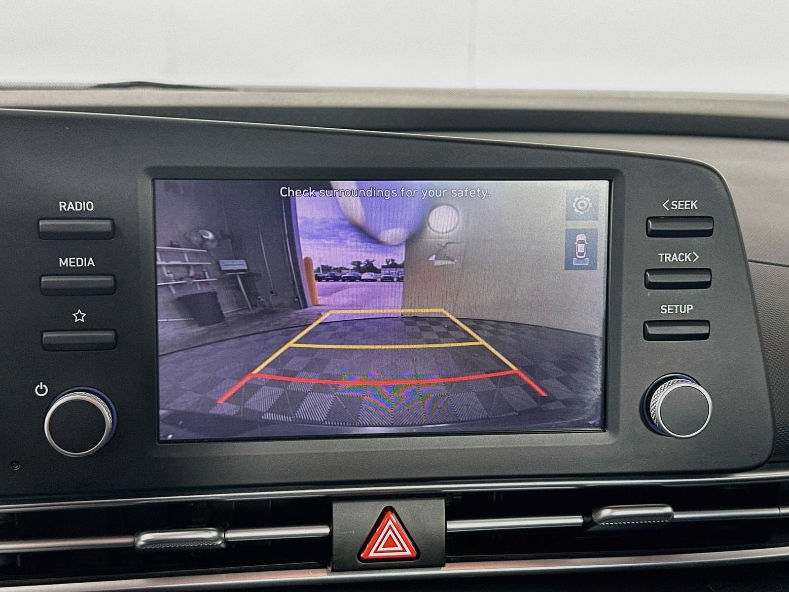 Used 2023 Hyundai Elantra Blue FWD image 13