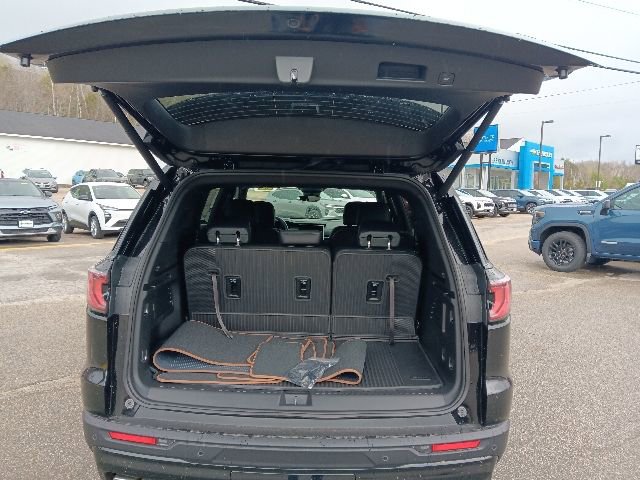 New 2026 GMC Acadia AT4 w/ LPO, Floor Liner Package AWD/4WD image 26