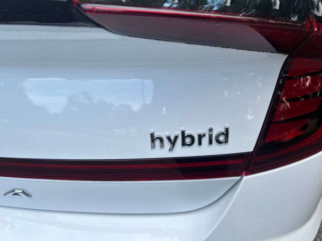 Used 2021 Hyundai Sonata Limited FWD image 10