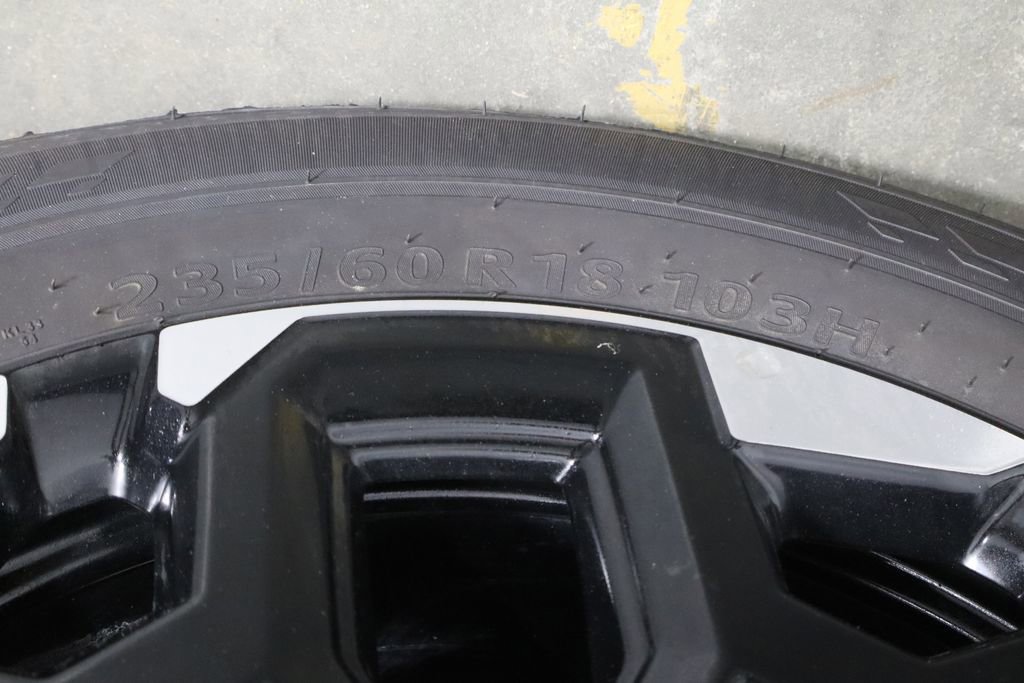 Used 2025 Kia Sorento S FWD image 42