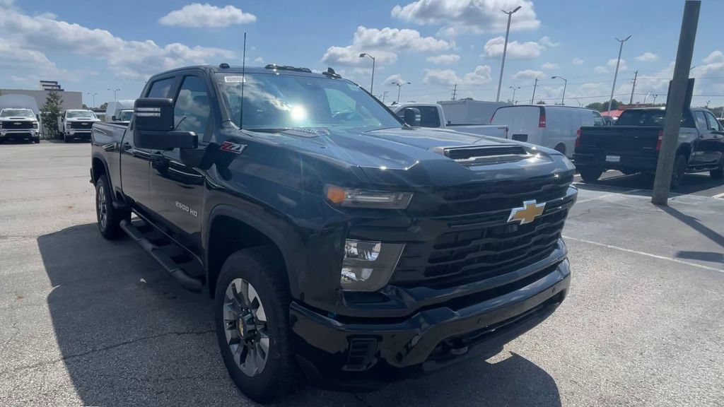 New 2026 Chevrolet Silverado 2500 Custom w/ Custom Value Package AWD/4WD image 4