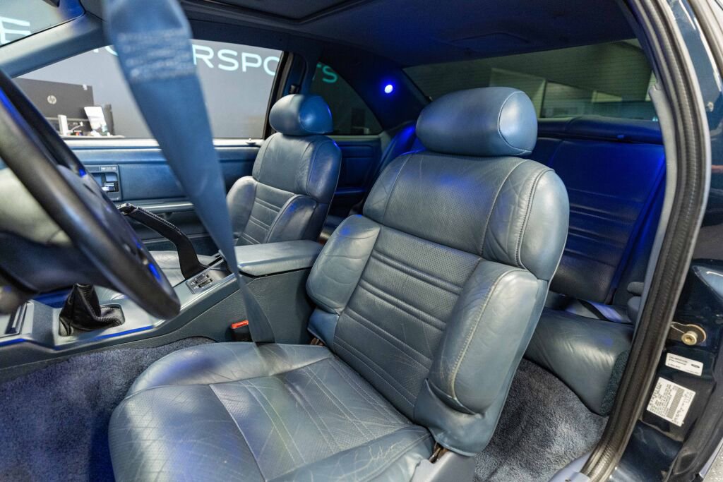 Used 1992 Ford Thunderbird Super image 11