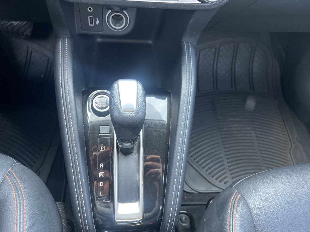 Used 2019 Nissan Kicks SR w/ SR Premium Package image 21