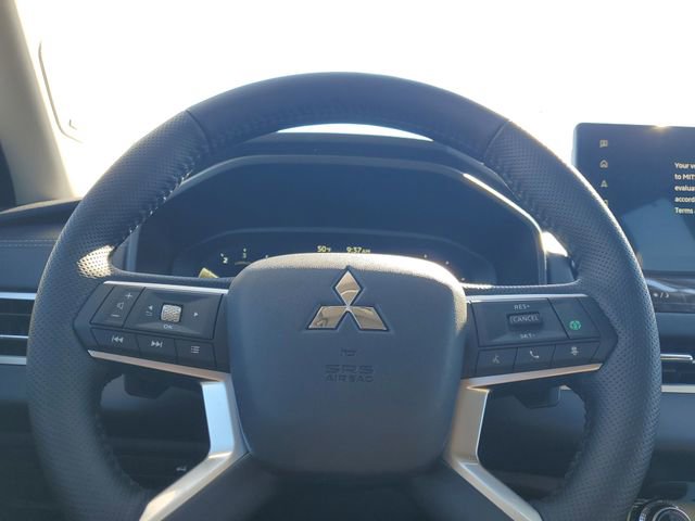 New 2026 Mitsubishi Outlander SEL FWD image 22