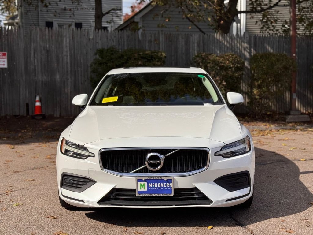 Used 2019 Volvo S60 T6 Momentum w/ Premium Package AWD/4WD image 8