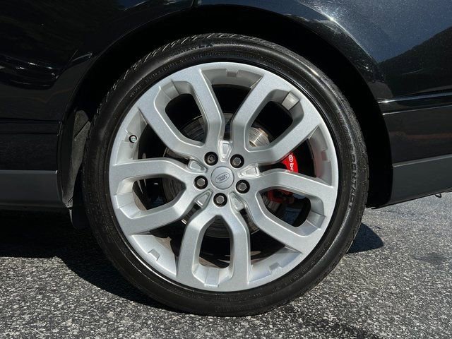 Used 2016 Land Rover Range Rover Supercharged image 9