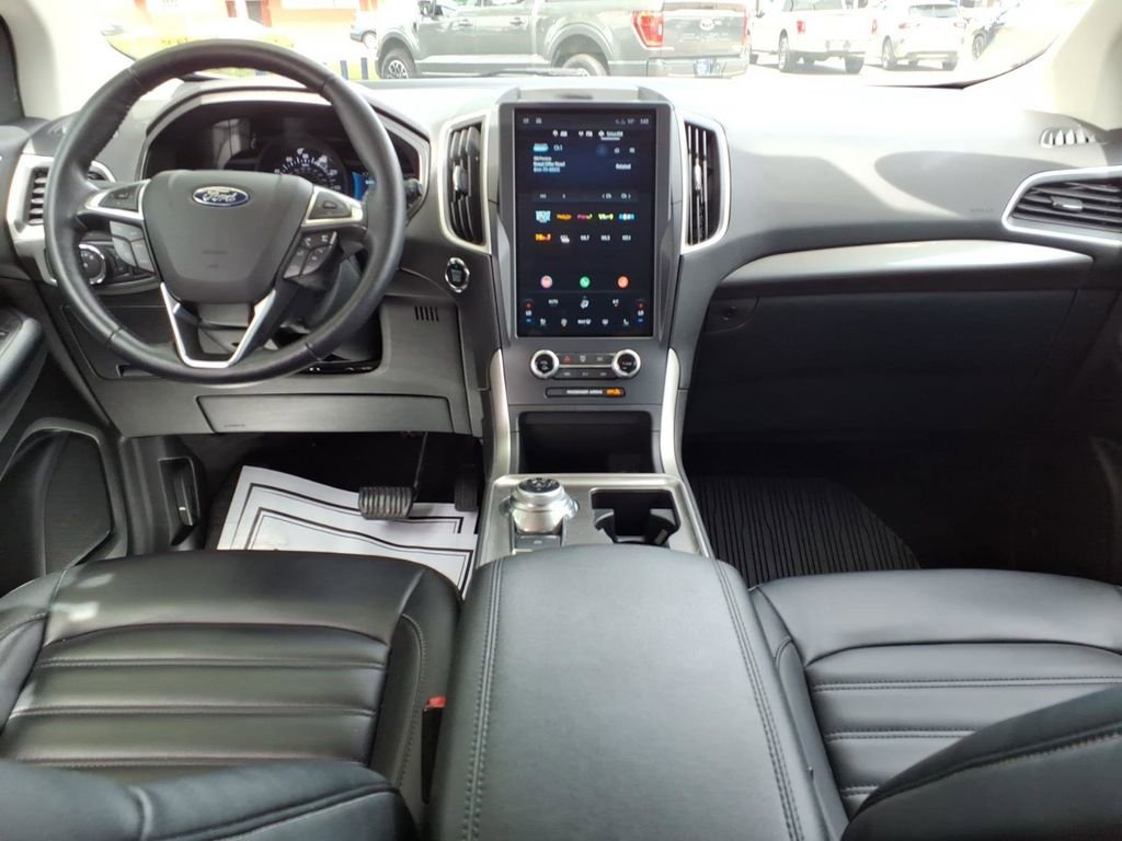 Certified 2023 Ford Edge SEL w/ Convenience Package AWD/4WD image 11