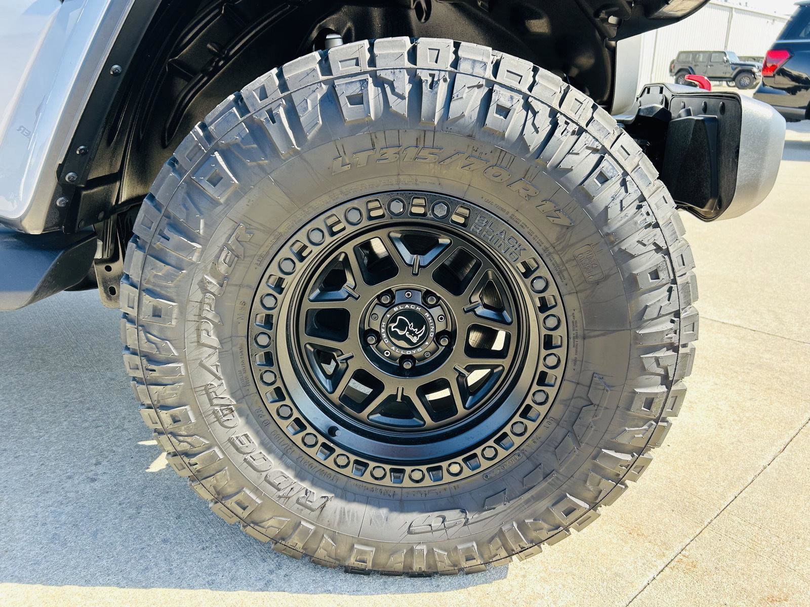 Used 2023 Jeep Wrangler Unlimited Rubicon w/ Cold Weather Group image 36