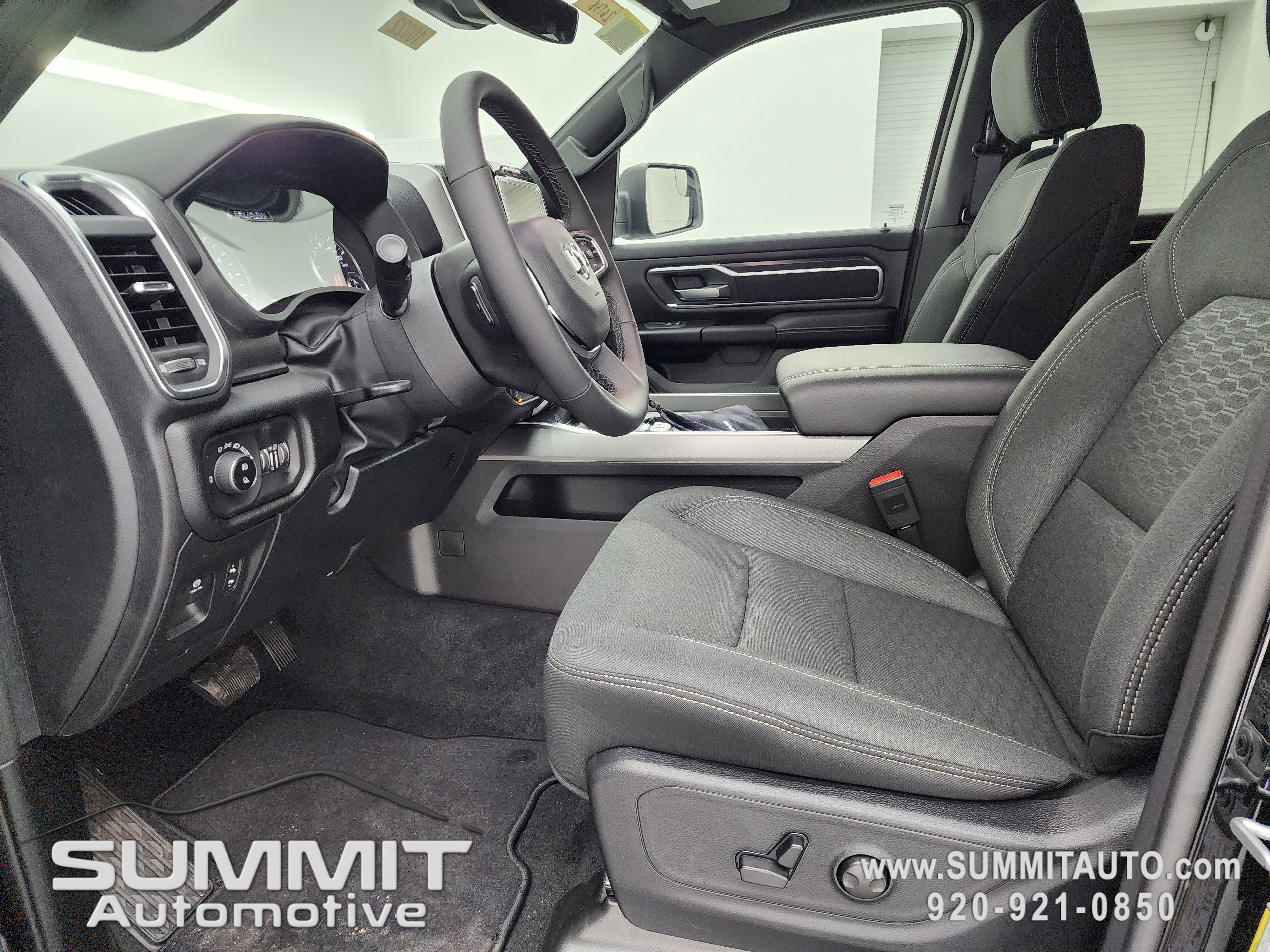 New 2026 RAM 1500 Big Horn image 8