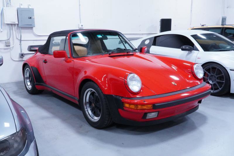 Used 1988 Porsche 911 Carrera RWD image 31