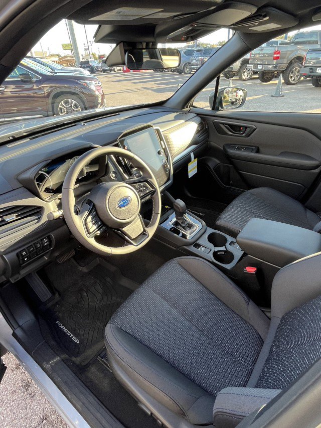 New 2025 Subaru Forester Premium image 18