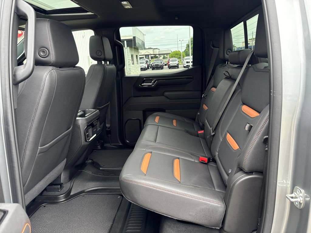 Certified 2025 GMC Sierra 1500 AT4 w/ AT4 Premium Package AWD/4WD image 49