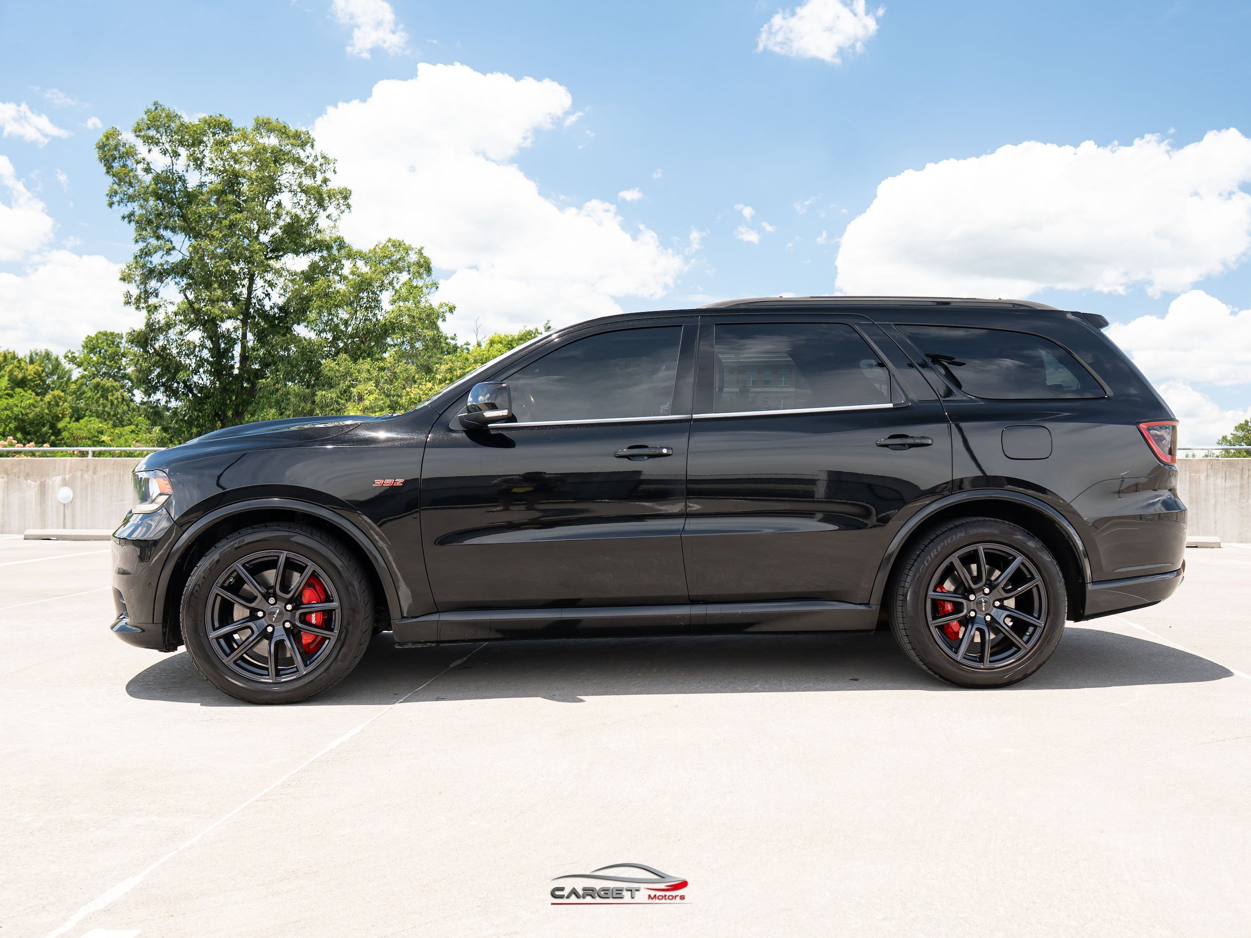 Used 2018 Dodge Durango SRT w/ Technology Group AWD/4WD image 4