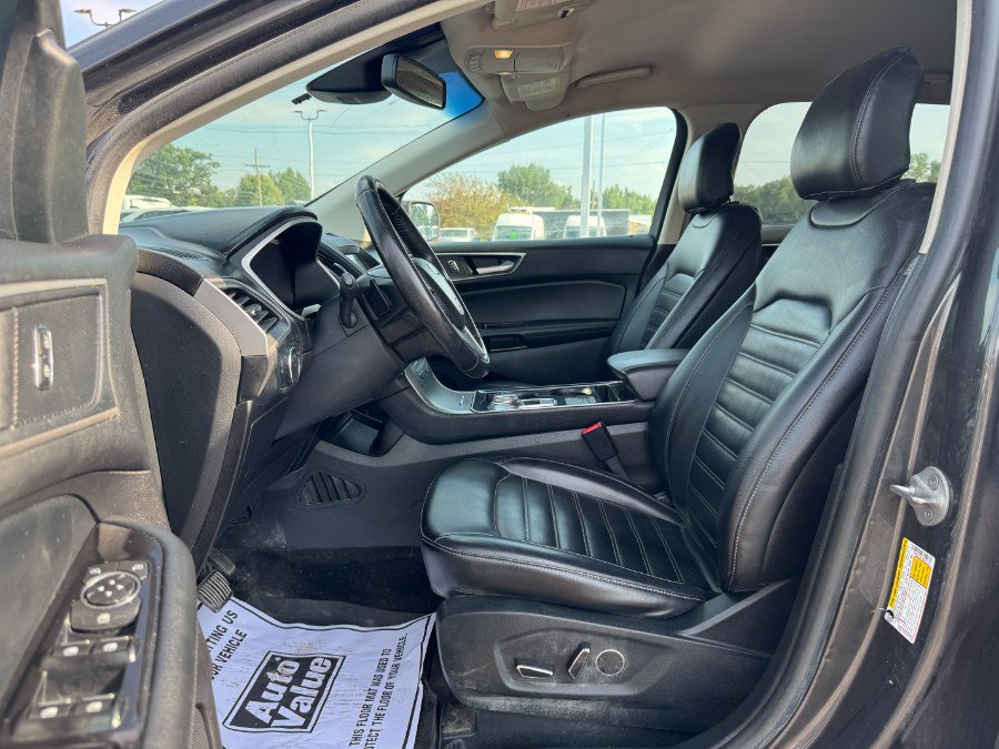 Used 2019 Ford Edge SEL w/ Equipment Group 201A AWD/4WD image 15