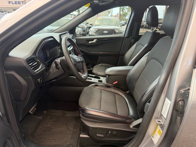 Used 2023 Ford Escape ST-Line w/ Tech Pack #1 FWD image 11