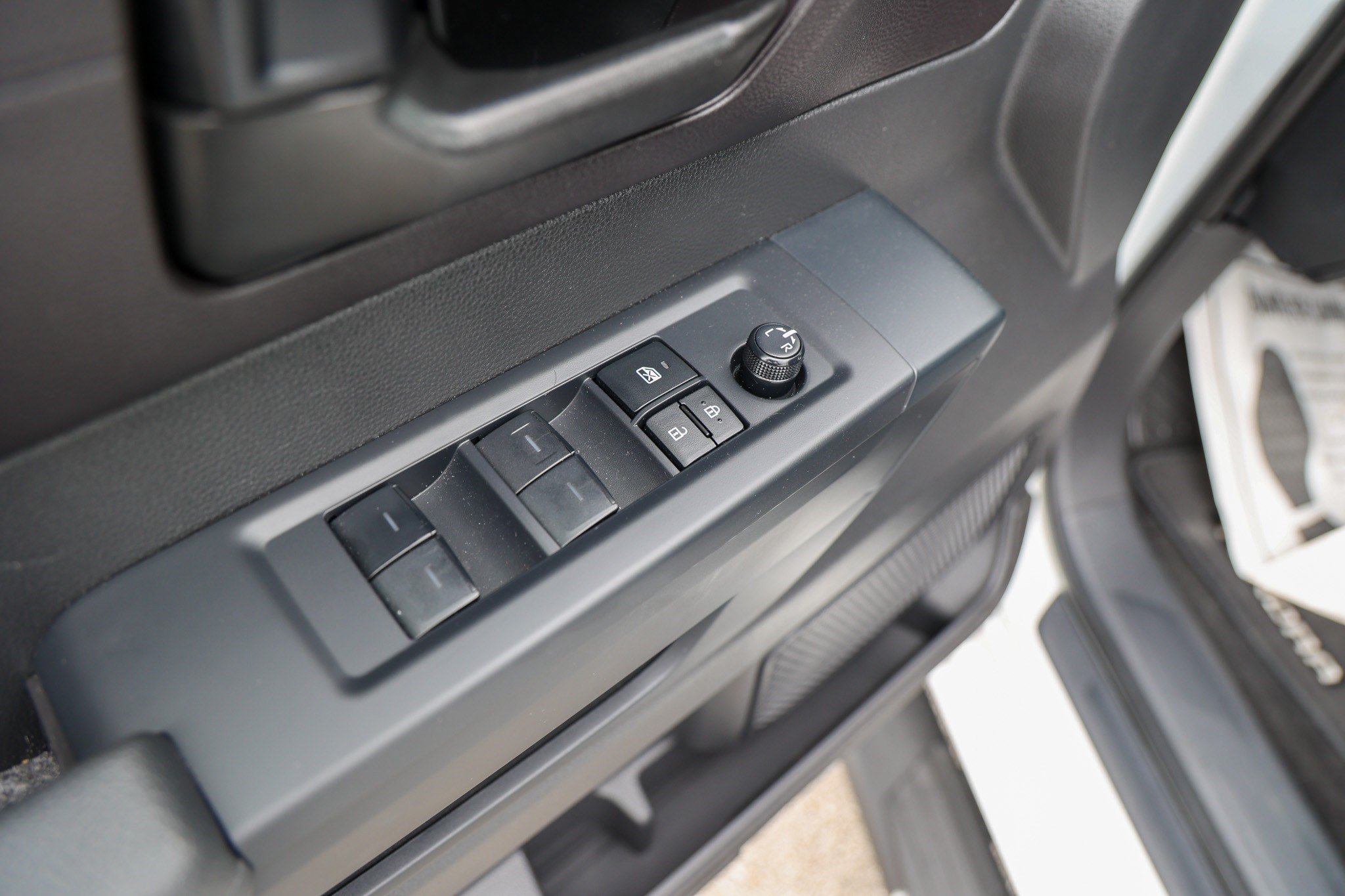 Used 2026 Toyota Tundra SR RWD image 30