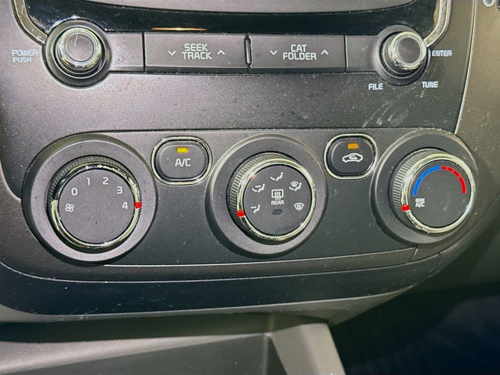 Used 2018 Kia Forte LX w/ LX Rear Camera Package FWD image 13