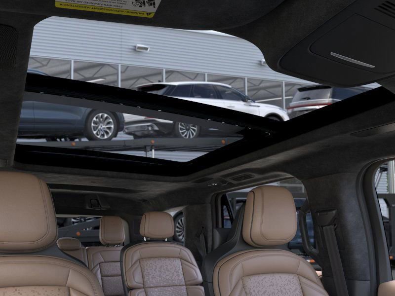 New 2026 Lincoln Navigator Black Label image 22