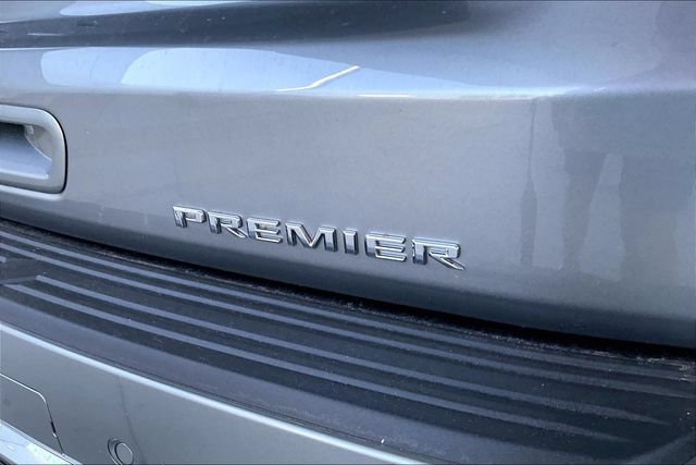 Used 2026 Chevrolet Suburban Premier w/ Sun And Tow Package AWD/4WD image 24