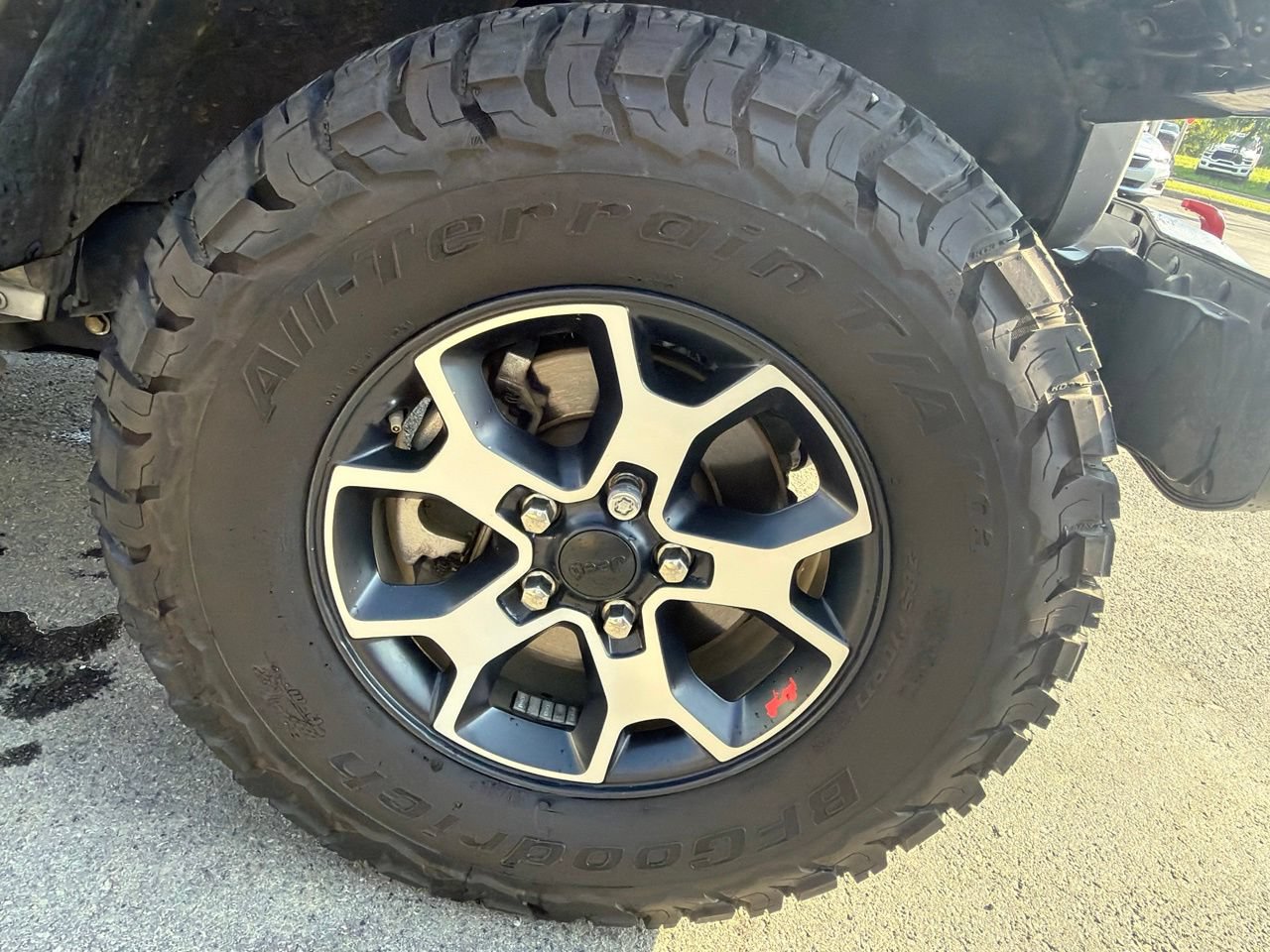 Used 2021 Jeep Wrangler Unlimited Rubicon AWD/4WD image 25