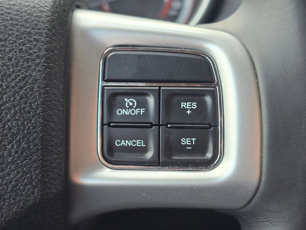 Used 2018 Dodge Journey SXT w/ Blacktop Package AWD/4WD image 36
