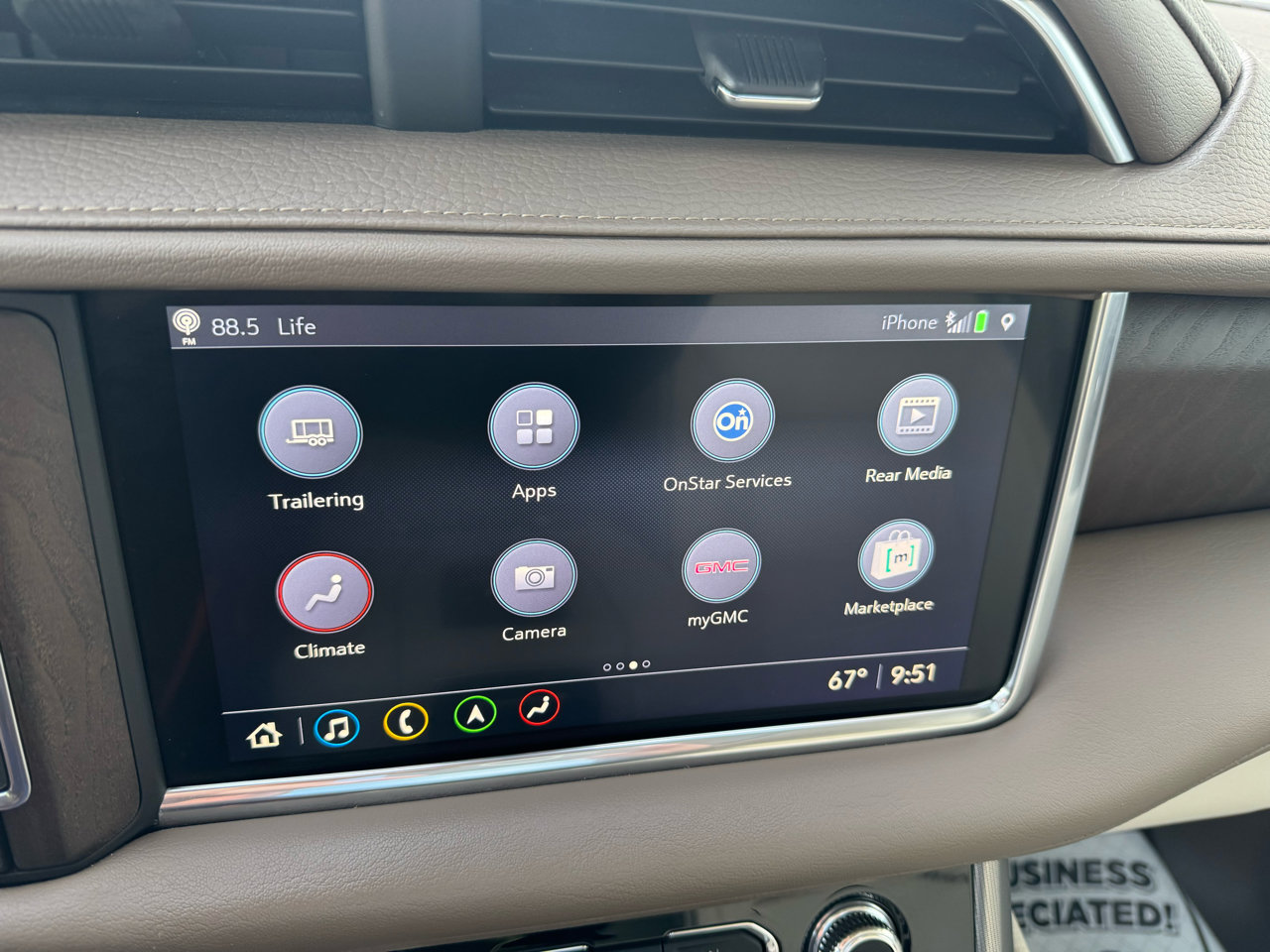 Used 2021 GMC Yukon Denali w/ Denali Ultimate Package image 24