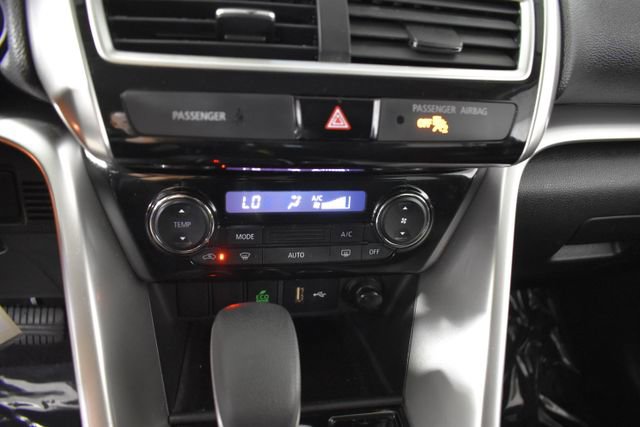 Used 2019 Mitsubishi Eclipse Cross ES AWD/4WD image 18