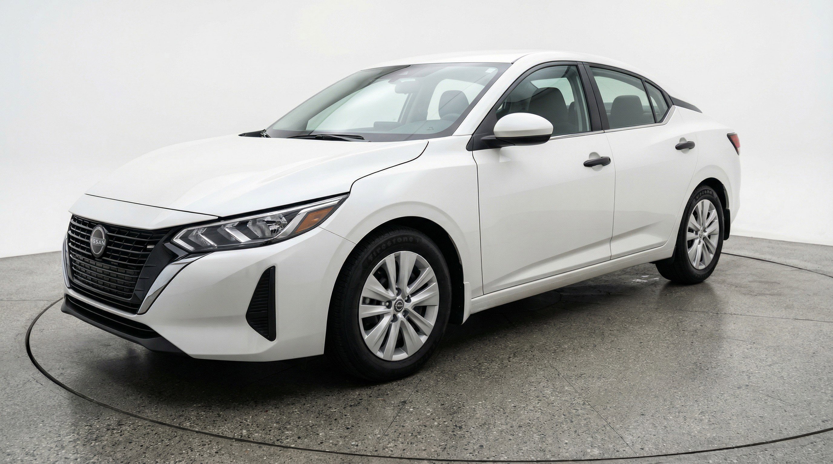 Used 2025 Nissan Sentra S image 3