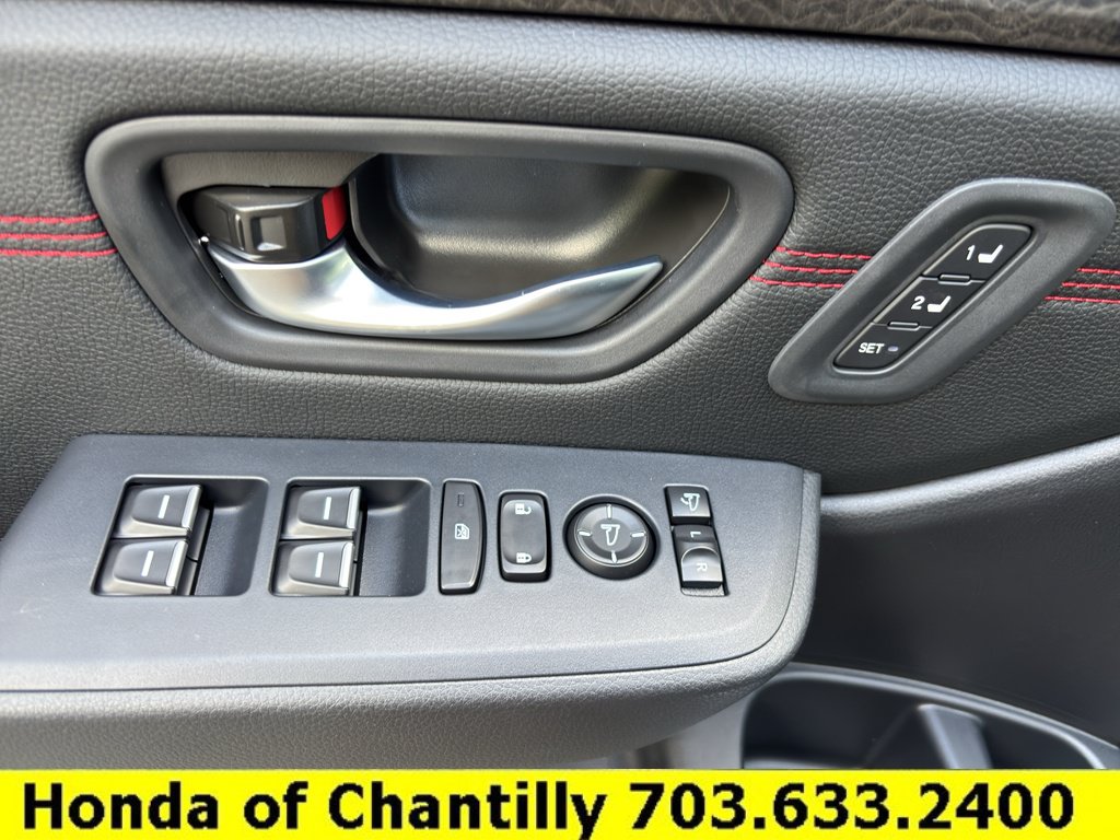 Certified 2026 Honda Pilot Black Edition image 24
