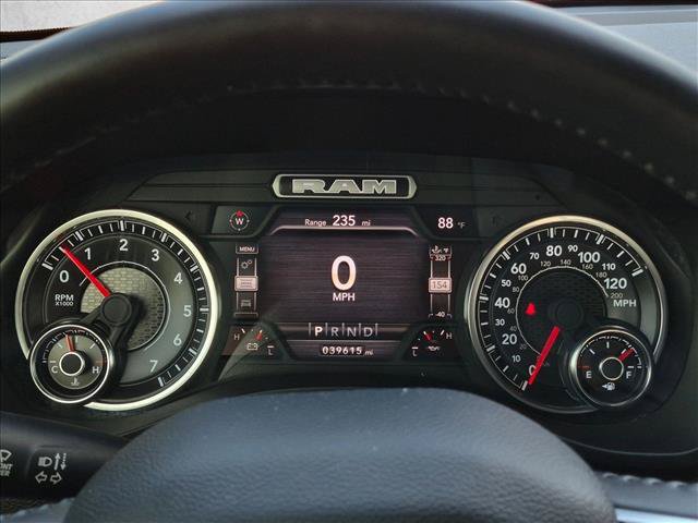 Used 2024 RAM 1500 Laramie AWD/4WD image 10