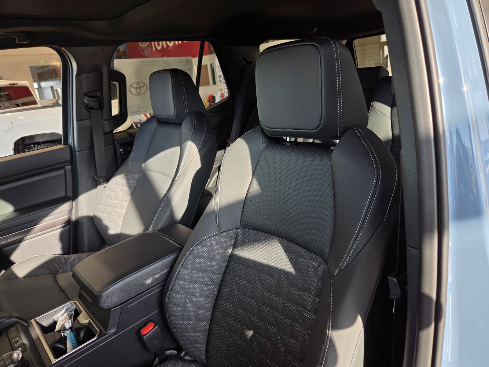 New 2026 Toyota 4Runner TRD Off-Road Premium AWD/4WD image 13