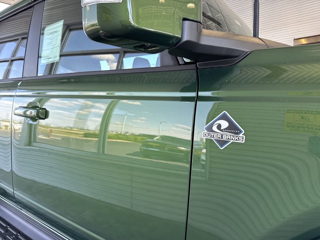 New 2025 Ford Bronco Outer Banks w/ Sasquatch Package image 10