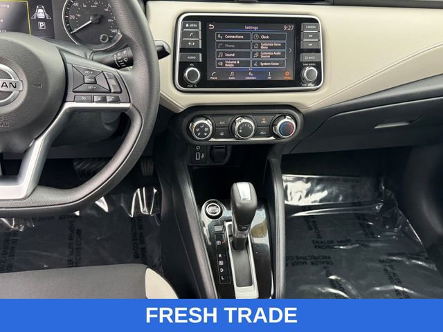 Used 2021 Nissan Versa SV image 16