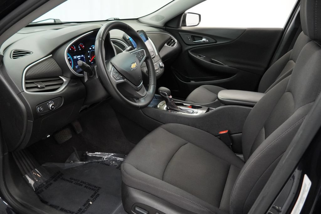 Certified 2023 Chevrolet Malibu RS w/ Driver Confidence Package FWD image 12