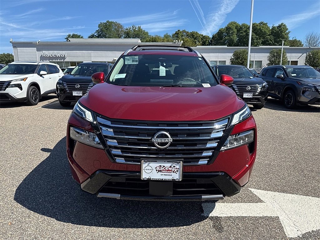 New 2026 Nissan Rogue Platinum image 2